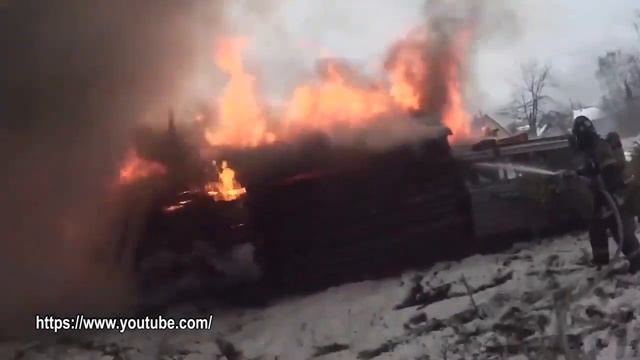 Благодарственное письмо из рук главы. Жительницу Соликамска наградили за спасение детей на пожаре. смотреть онлайн