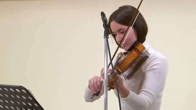 Концертино в венгерском стиле (О.Ридинг) - А.Плотникова,М.Копаева - Галина Грибенникова смотреть онлайн