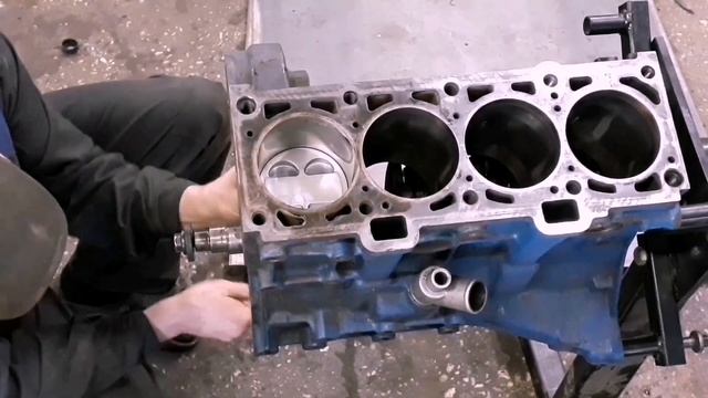 Собираем Двигатель на ВАЗ 1.6 16 клапанный смотреть онлайн