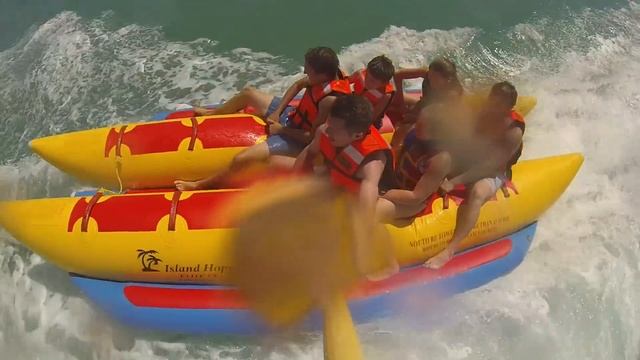 Banana Boat Rocky Point! смотреть онлайн