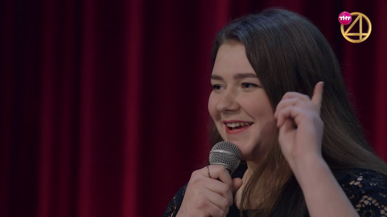 Аня Золотарь - О работе продавщицей мяса, хитрых мужчинах и коктейльной куртке смотреть онлайн