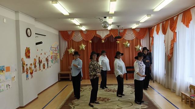 танец "Самбо"- педагоги.mp4 смотреть онлайн