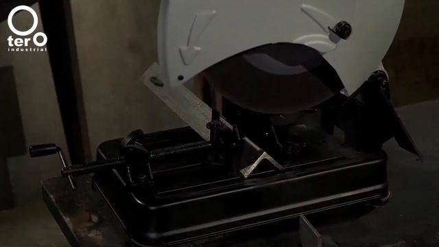 Domina tus Proyectos con la Tronzadora 14" CS 23-355 | Otero Industrial смотреть онлайн