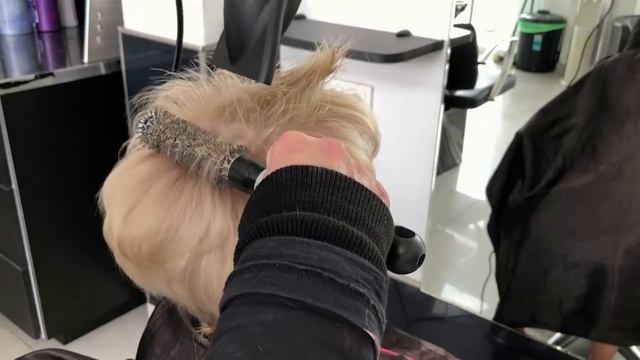 How To Blow Dry Short Hair -style A Short Hair Pixie Haircut  #amalhermuz #vivyanhairdesign #blowdr