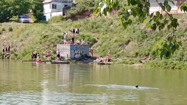 ЛЕСНОЕ озеро Красноярск(возле сопки) смотреть онлайн