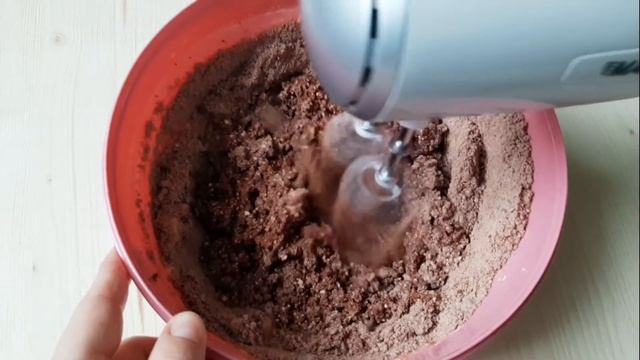 КЕКСЫ ШОКОЛАДНЫЕ С ГРЕЦКИМИ ОРЕХАМИ. смотреть онлайн