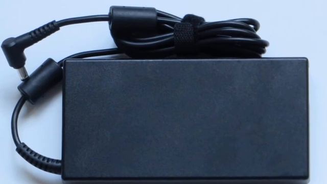 A12-120P1A AC Adapter- Laptop 19.5V 6.15A connector size 5.5/2.5mm 3-Prong смотреть онлайн