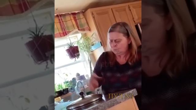 Как правильно строить диалог с телефонными мошенниками смотреть онлайн