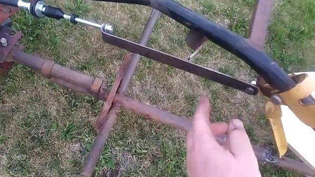 Приключения мотоблока на даче. Трос переднего хода на мб-1. DIY смотреть онлайн