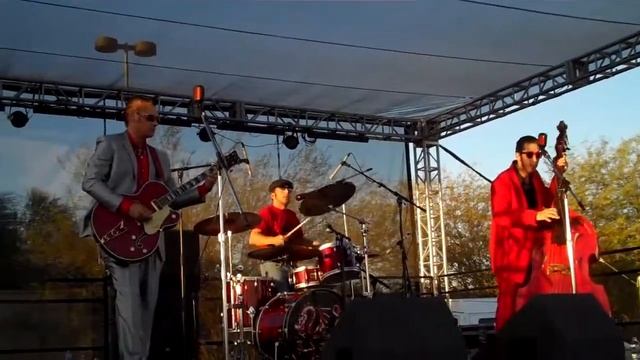 Rhythm Dragons Rockabilly Reunion Tempe 2011 I Can't Swing or Dance смотреть онлайн