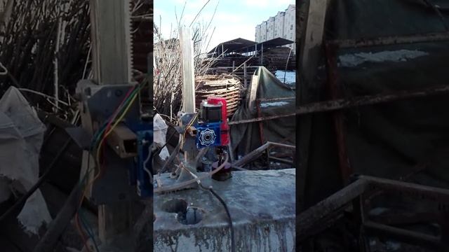 Concrete cutting and coring with an auto drill смотреть онлайн