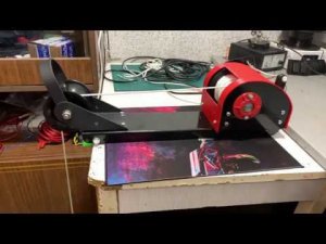 Не большой обзор микро лебёдки для ПВХ лодки.