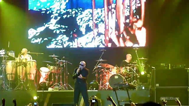 Pitbull - Rain Over Me (Live in Jakarta, 6 December 2011) смотреть онлайн