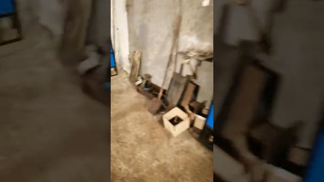 Кованые ворота с профнастилом