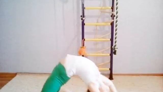 Учимся перекидки? Подготовка к фляку!?! Как так быстро???