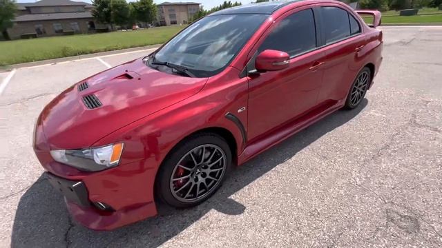2015 Mitsubishi Lancer Evolution X Final Edition смотреть онлайн