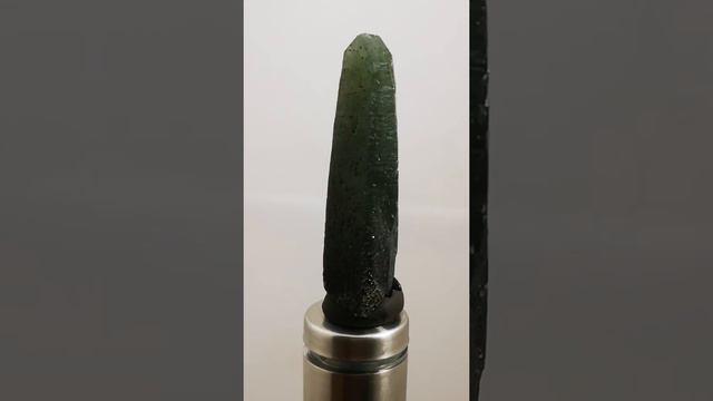 Cuarzo Mongol Verde Instagram esmerald_a3 смотреть онлайн