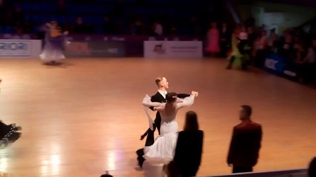 Голованов Илья - Коваленко Анастасия, 1/4 Quickstep, moscow dance festival 2016 смотреть онлайн