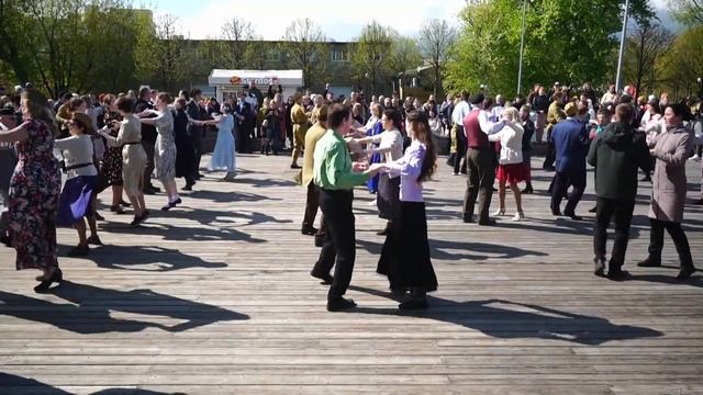 Синий платочек (показательный), танец (dance) смотреть онлайн