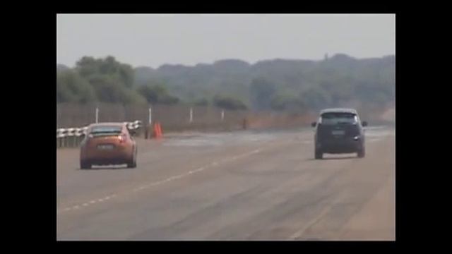 Nissan 350Z vs Ford Focus ST - Nismo Mania 2010.wmv смотреть онлайн