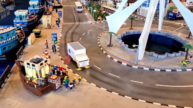 TOUR AROUND LEGOLAND DUBAI MINILAND AND ATTRACTIONS 2021 смотреть онлайн