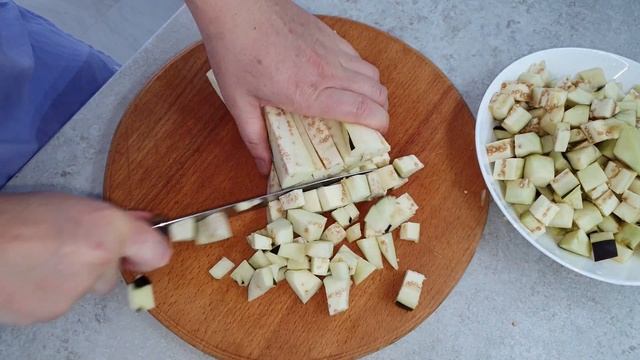 САЛАТ ДЕСЯТКА ИЗ БАКЛАЖАНОВ НА ЗИМУ/БАКЛАЖАННАЯ ИКРА/КОНСЕРВАЦИЯ смотреть онлайн