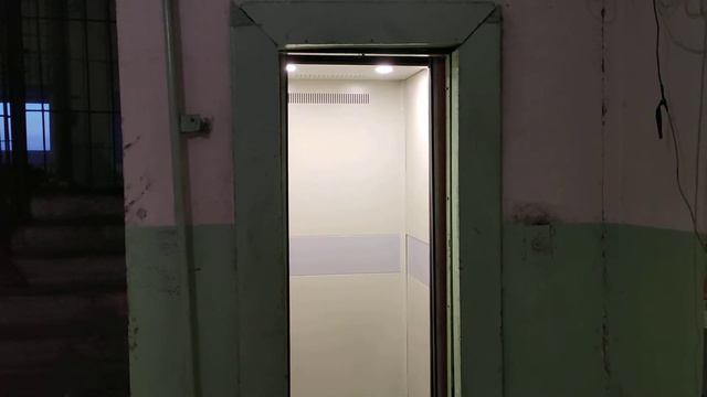 Лифт МЛЗ после замены купе, Г/П 320 кг, V=0,71 м/сек (ул. Леваневского, 10к1, г. Днепропетровск) смотреть онлайн