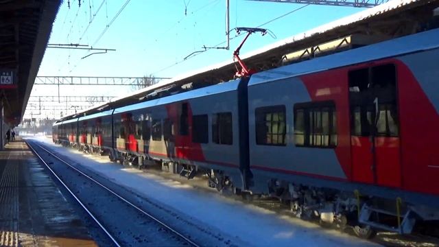 Скоростной электропоезд ЭС2ГП-004 "Ласточка-Премиум" №736 "Москва - Иваново" смотреть онлайн