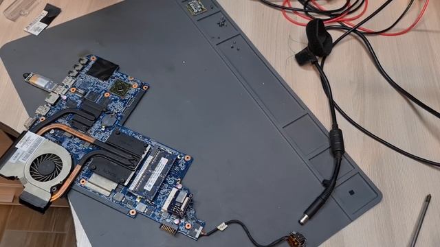 HP DV6-6c33er Post Code 44. Ремонт ноутбука с авито за копейки