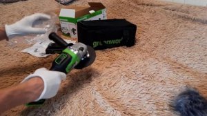 42. Угловая шлифмашинка (болгарка) аккумуляторная Greenworks 24V