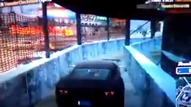 Burnout Paradise inside scaffolding downtown смотреть онлайн