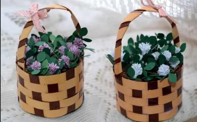 КОРЗИНКА ИЗ БУМАГИ СВОИМИ РУКАМИ смотреть онлайн