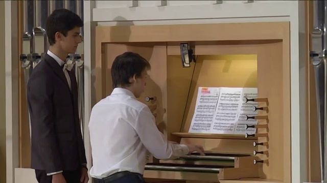 Д. Обер. Presto (концерт, посвященный Дню матери, 22.11.2013) смотреть онлайн