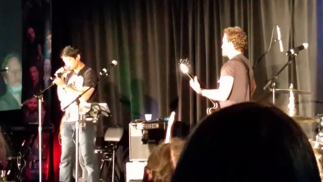 Louden Swain with Osric Chau perform "Creep" by Radiohead смотреть онлайн