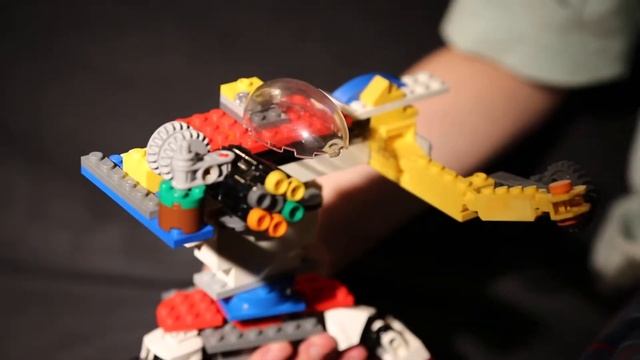 Гоша ТВ - боевой робот из конструктора лего - не по инструкции! смотреть онлайн