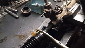 Mitsubishi Lancer 9 (замена рулевой рейки) Каково оно?