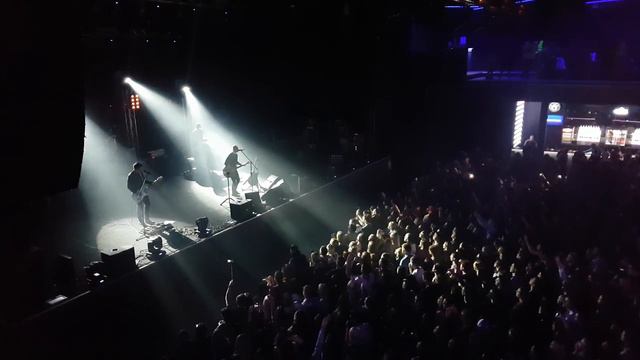 Звери - Игра в себя | Киев 2.12.2016 смотреть онлайн