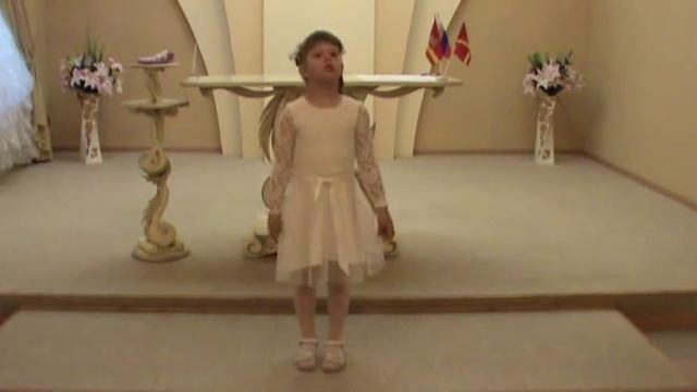 д/сад№77, г. Златоуст, стихотворение "С Днём семьи" Настя Фирюлина смотреть онлайн