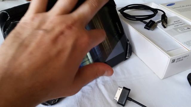 Samsung Galaxy Tab 2 GT-P3100 полоски на экране смотреть онлайн