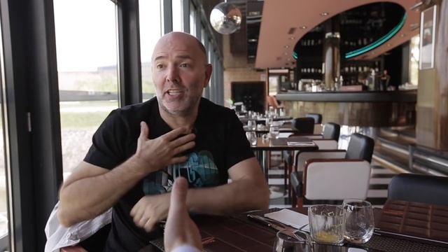 Пьер Вудман - как стал РЕЖИССЕРОМ? кто за ним СТОИТ? смотреть онлайн