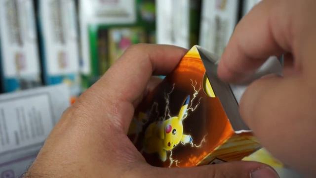 Pokemon: XY Evolutions - Pikachu Power Theme Deck смотреть онлайн