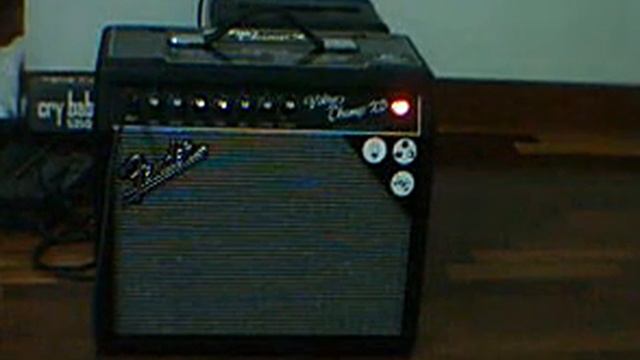 Fender Vibro Champ XD смотреть онлайн