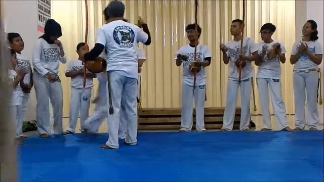 CB-Id CAPOEIRA RODA - Music смотреть онлайн