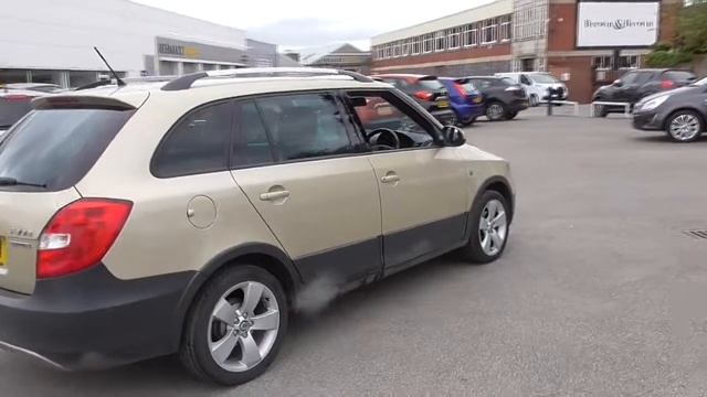 Skoda FABIA 1.6 TDI CR 90 Scout 5dr U19131 смотреть онлайн