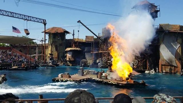 "Водный Мир " в Юниверсал Студия в Голливуде. смотреть онлайн