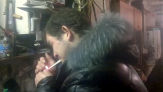 Пьяный дебошир зарезал парня на смерь. смотреть онлайн