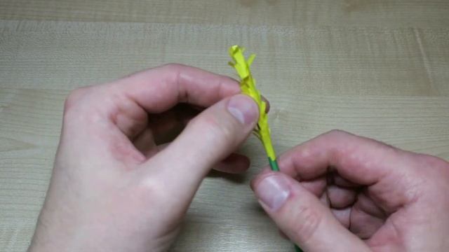 Как сделать цветы из бумаги. Подарок на 8 марта. Оригами цветок Каллы смотреть онлайн