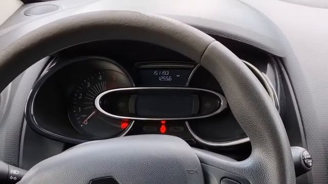 Renault Clio смотреть онлайн
