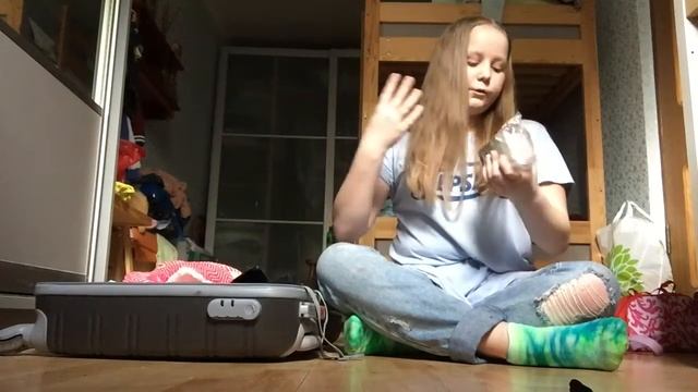 СОБИРАЮ ЧЕМОДАН В ПИТЕР|| Что я беру с собой в Санкт-Петербург?) смотреть онлайн