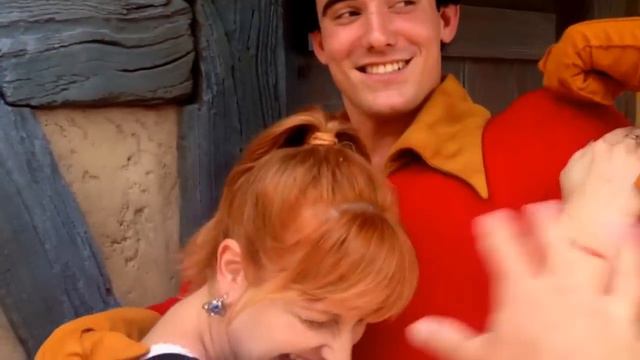 Flirting with Gaston смотреть онлайн